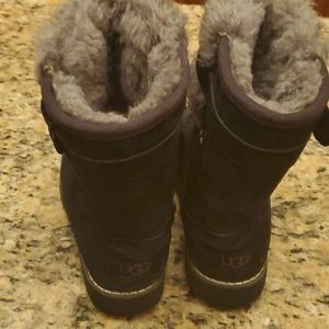 Girls uggs size 2